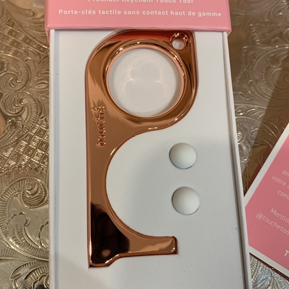 Premium Keychain Touch Tool in Rose Gold 💝 - Picture 2 of 4